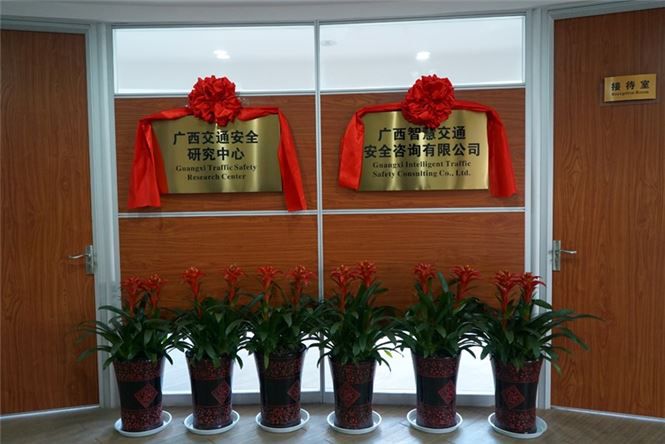 1590745087701934.jpg cddacfa5-4684-4212-b0e5-eeab3743663e5.jpg