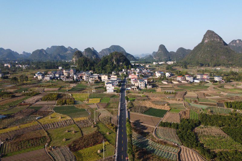 S302細(xì)水口村至南邊山橋K216+300~K218+300段瀝青路面大修工程 (2).jpg